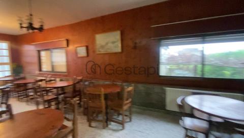 EDIFICIO CON GRAN POTENCIAL EN SAN VICENTE DO GROVE