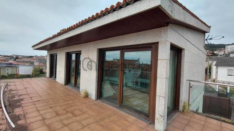 CHALET DE PIEDRA EN CONSTRUCCION ZONA CARABUXEIRA - SANXENXO