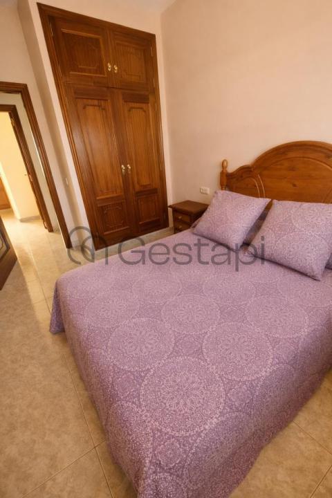 CASA UNIFAMILIAR EN MONTALVO SANXENXO