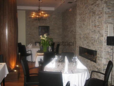 LOCAL RESTAURANTE EN PONTECESURES