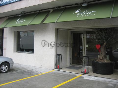 LOCAL RESTAURANTE EN PONTECESURES