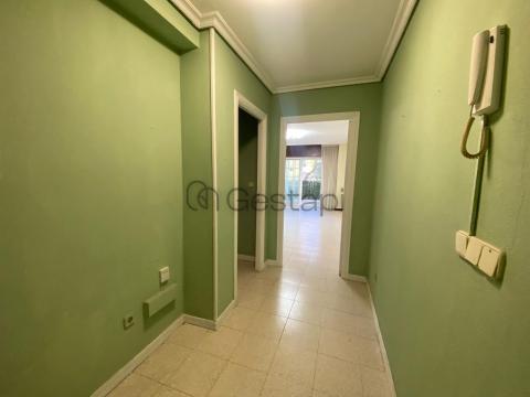 PISO 3 HABITACIONES C/ VIGO