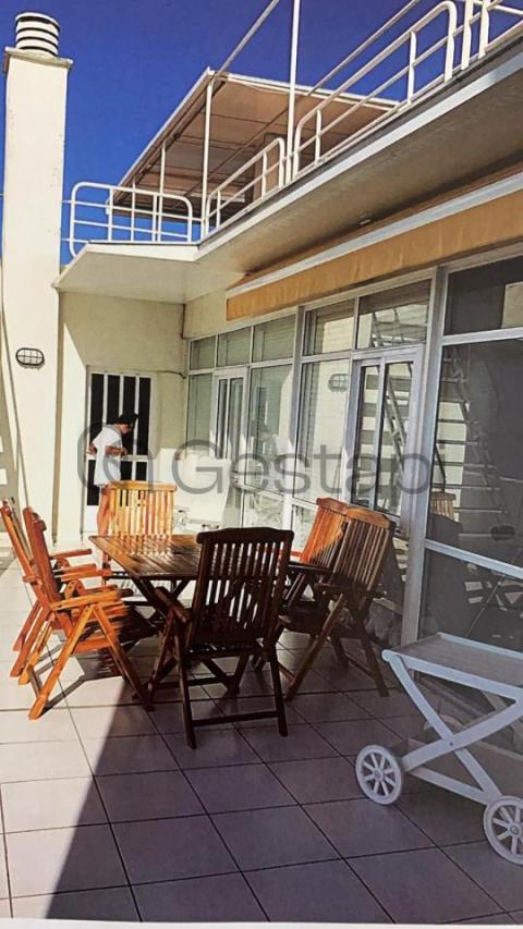 ATICO CON PISCINA EN SANXENXO