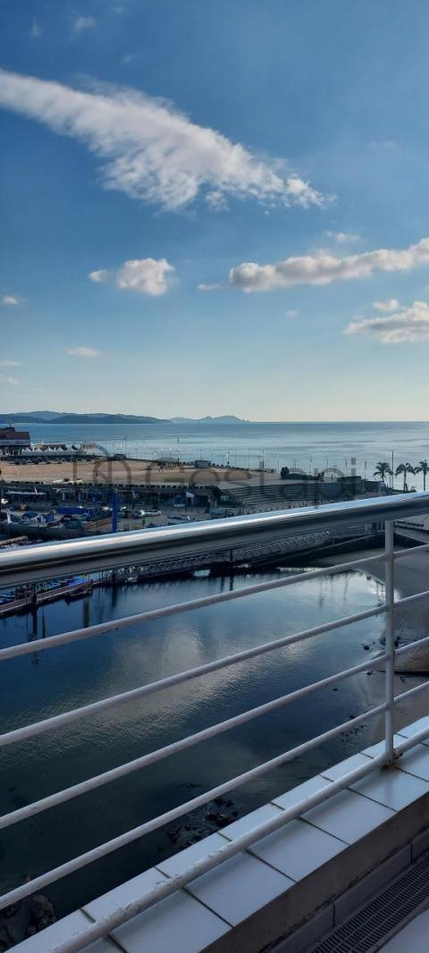 ATICO CON PISCINA EN SANXENXO