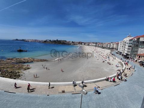 Piso 5 Habitaciones en la Playa de Silgar