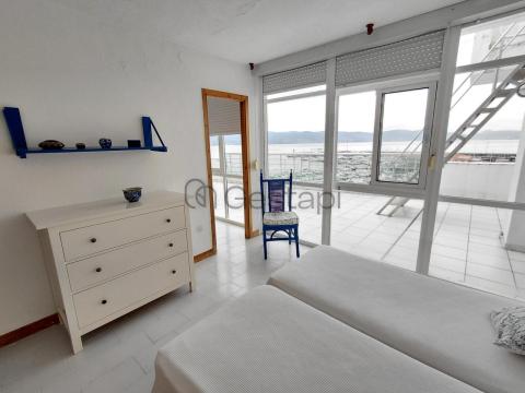 ATICO CON PISCINA EN SANXENXO