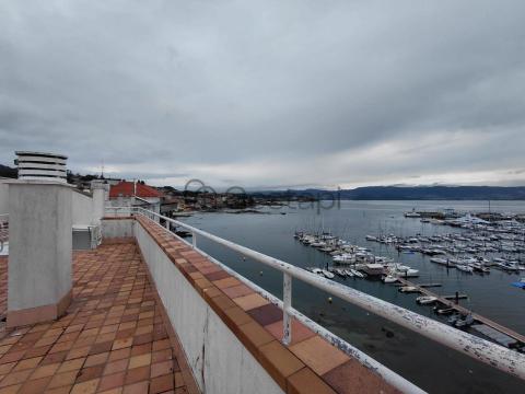 ATICO CON PISCINA EN SANXENXO