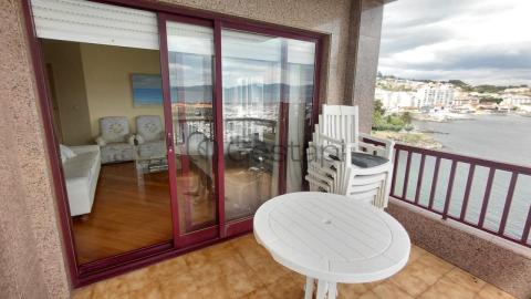 PISO 4 HABITACIONES CON VISTAS EN SANXENXO